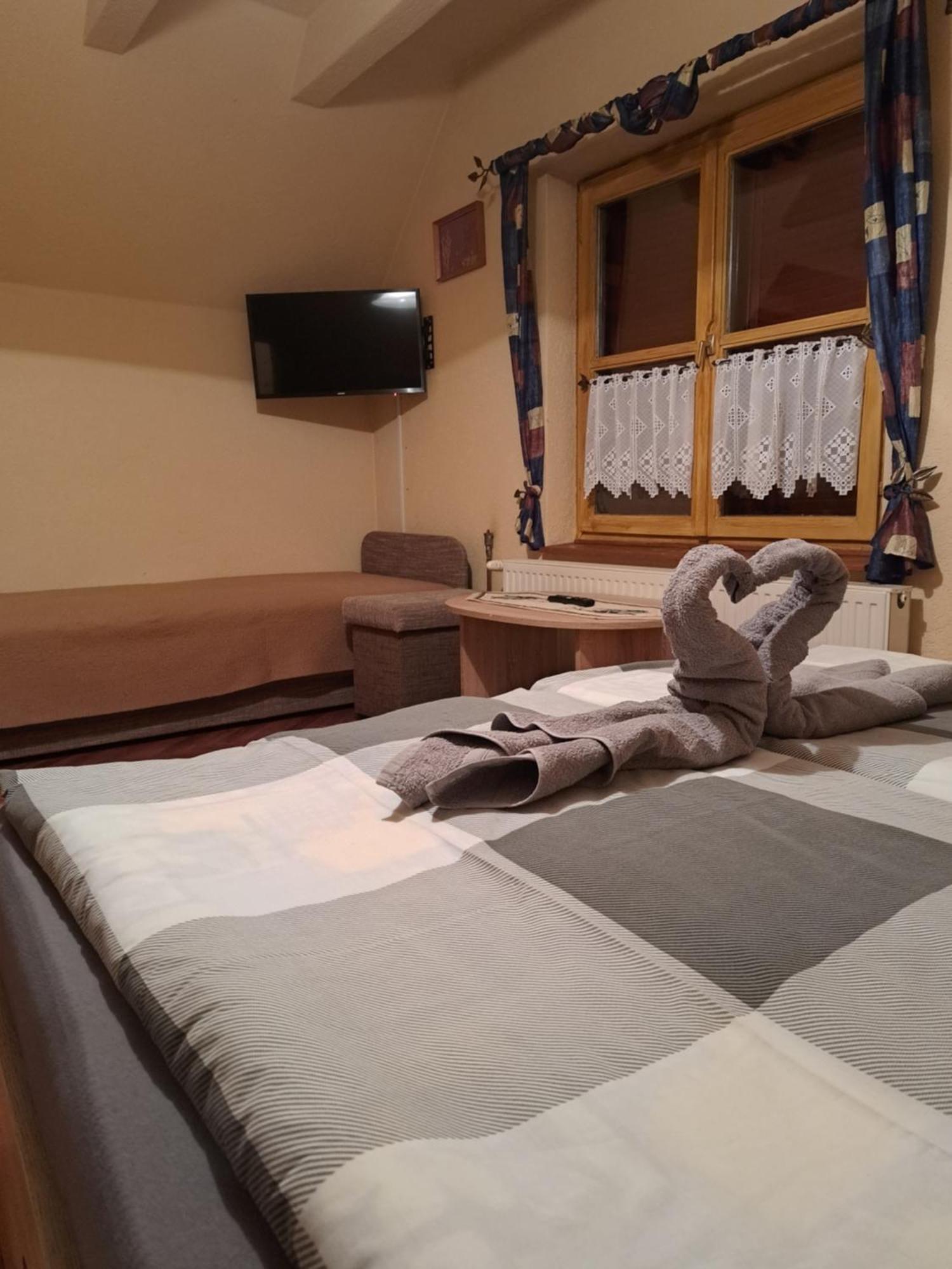 Agnes Pihenohaz Hotel Szilvasvarad Bagian luar foto