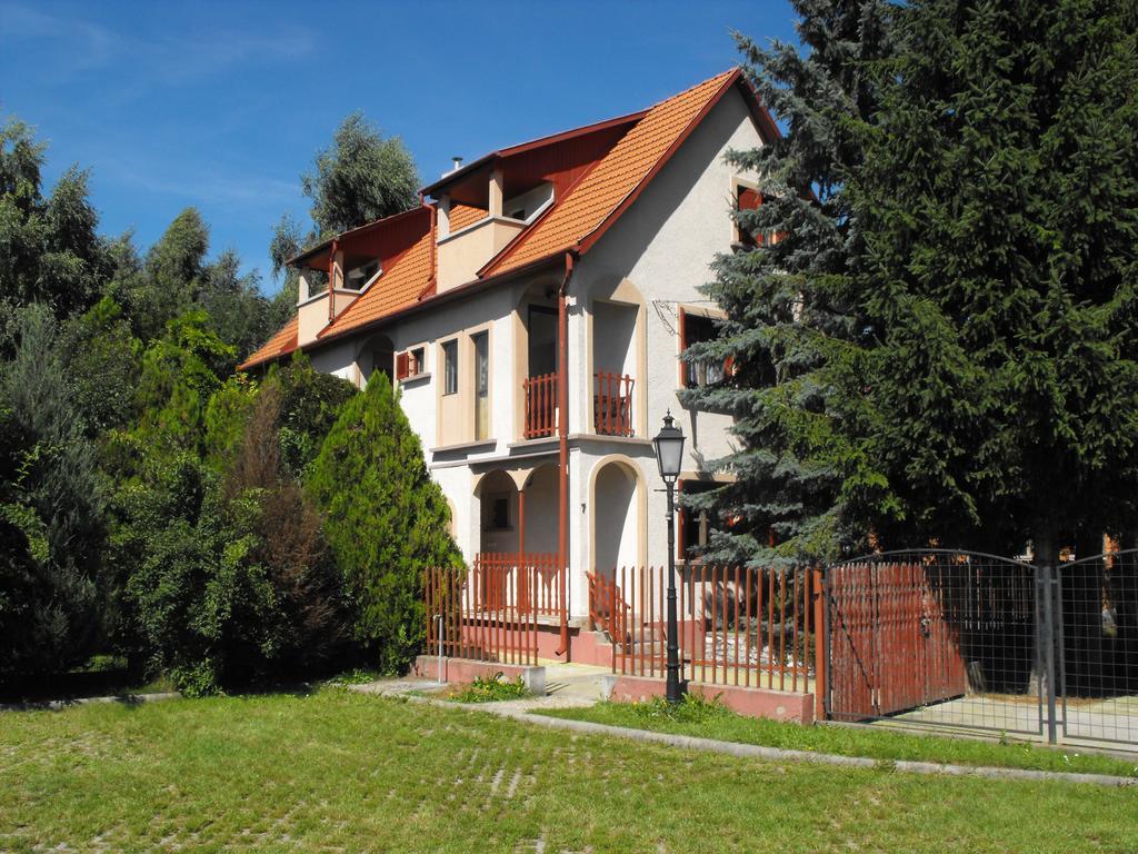Agnes Pihenohaz Hotel Szilvasvarad Ruang foto